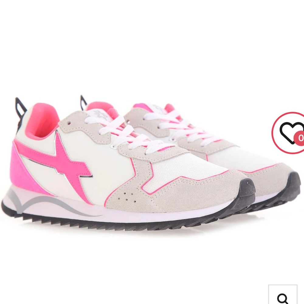 Sporty Pink and White Sneakers with Mesh Upper